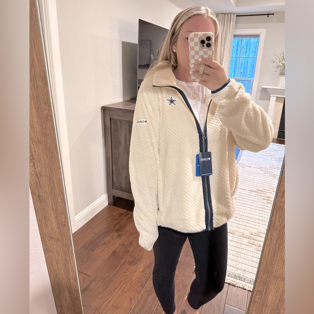Columbia NWT Dallas Cowboys cozy sherpa full zip jacket